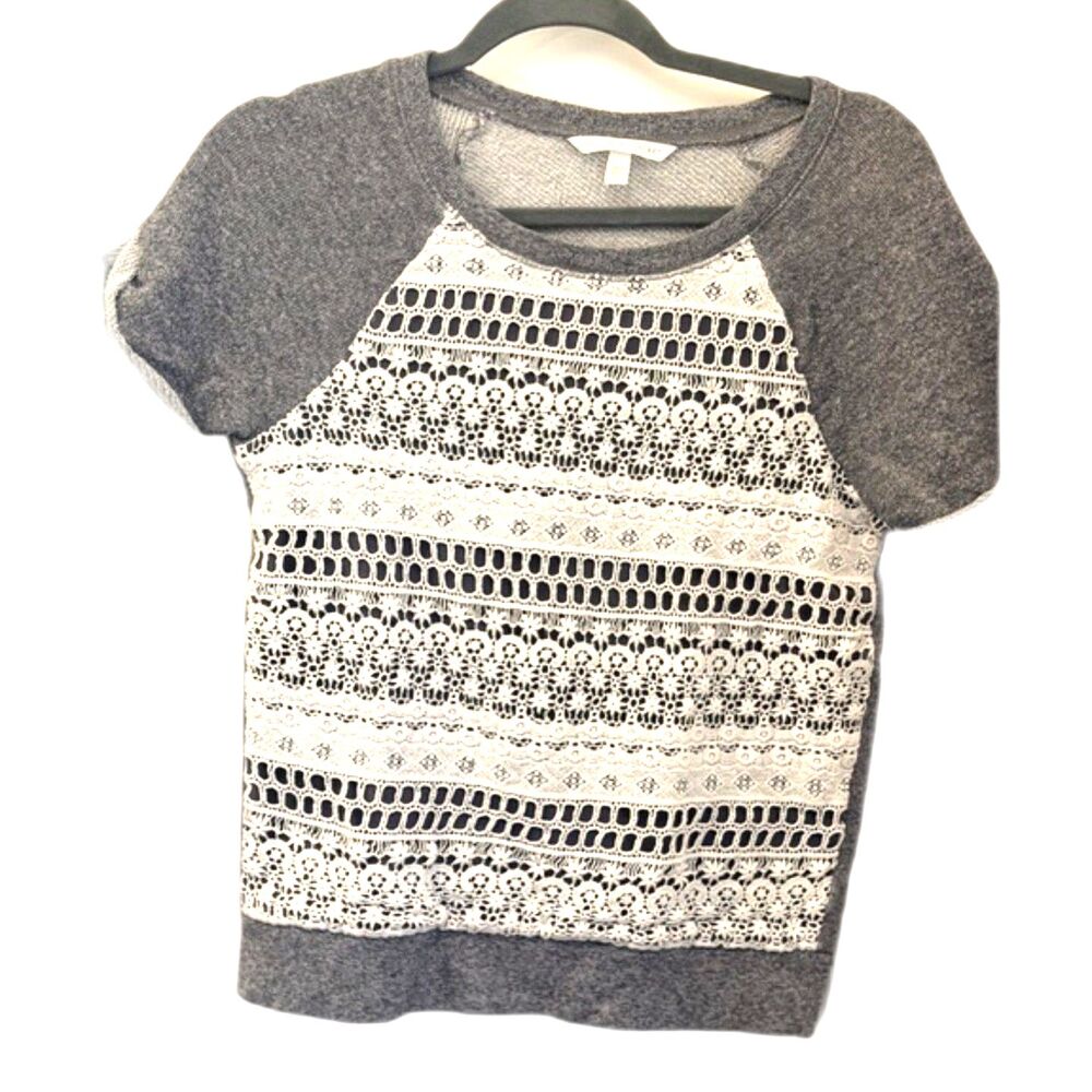 Victoria’s Secret Lace Front Top Size XS Gray Short Sleeve Casual Blouse